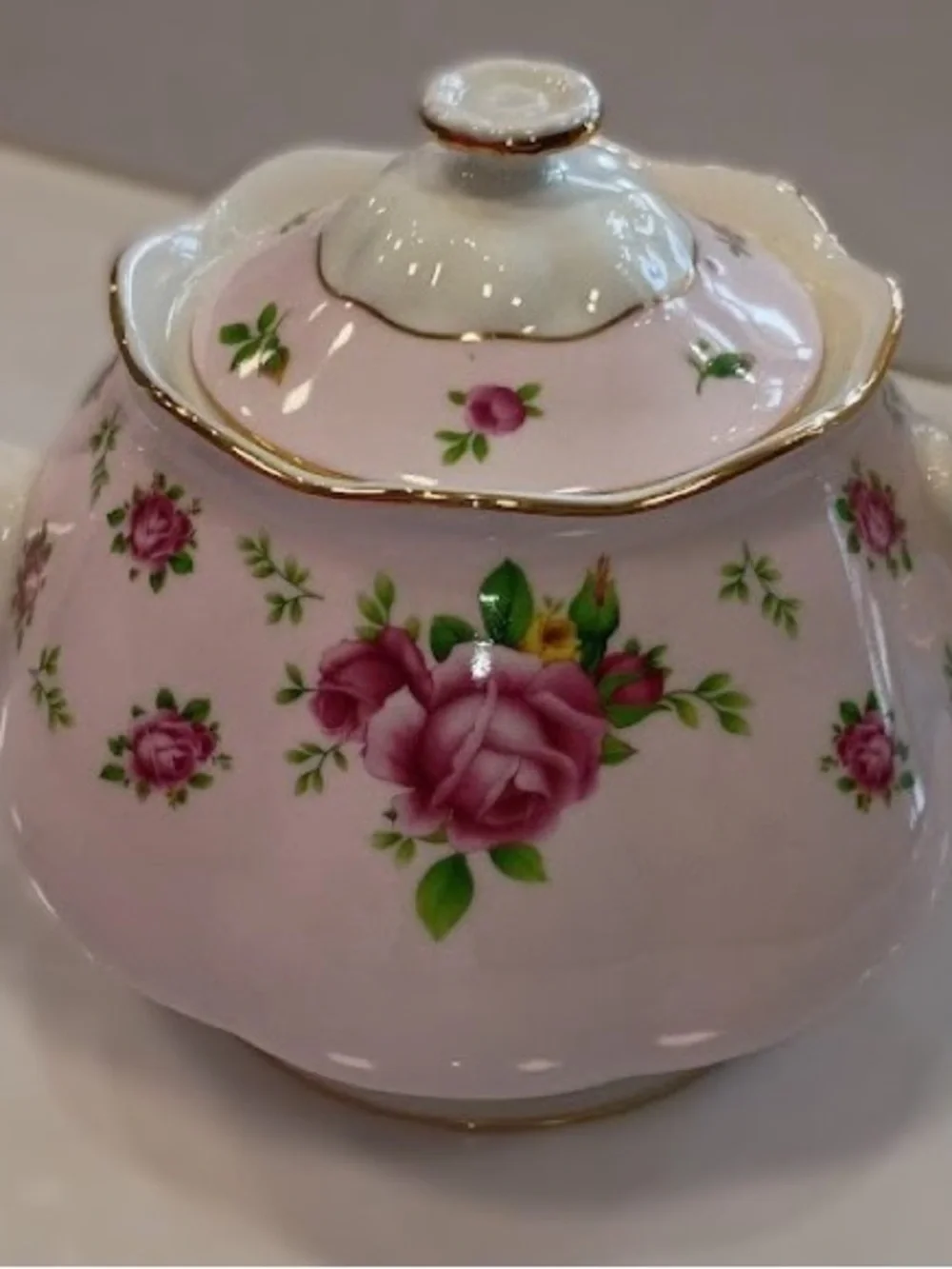 Royal Albert retail box